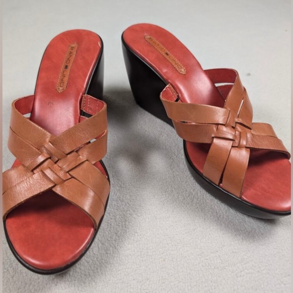 Bandolino Orange and Pink Sandals with Woven Straps